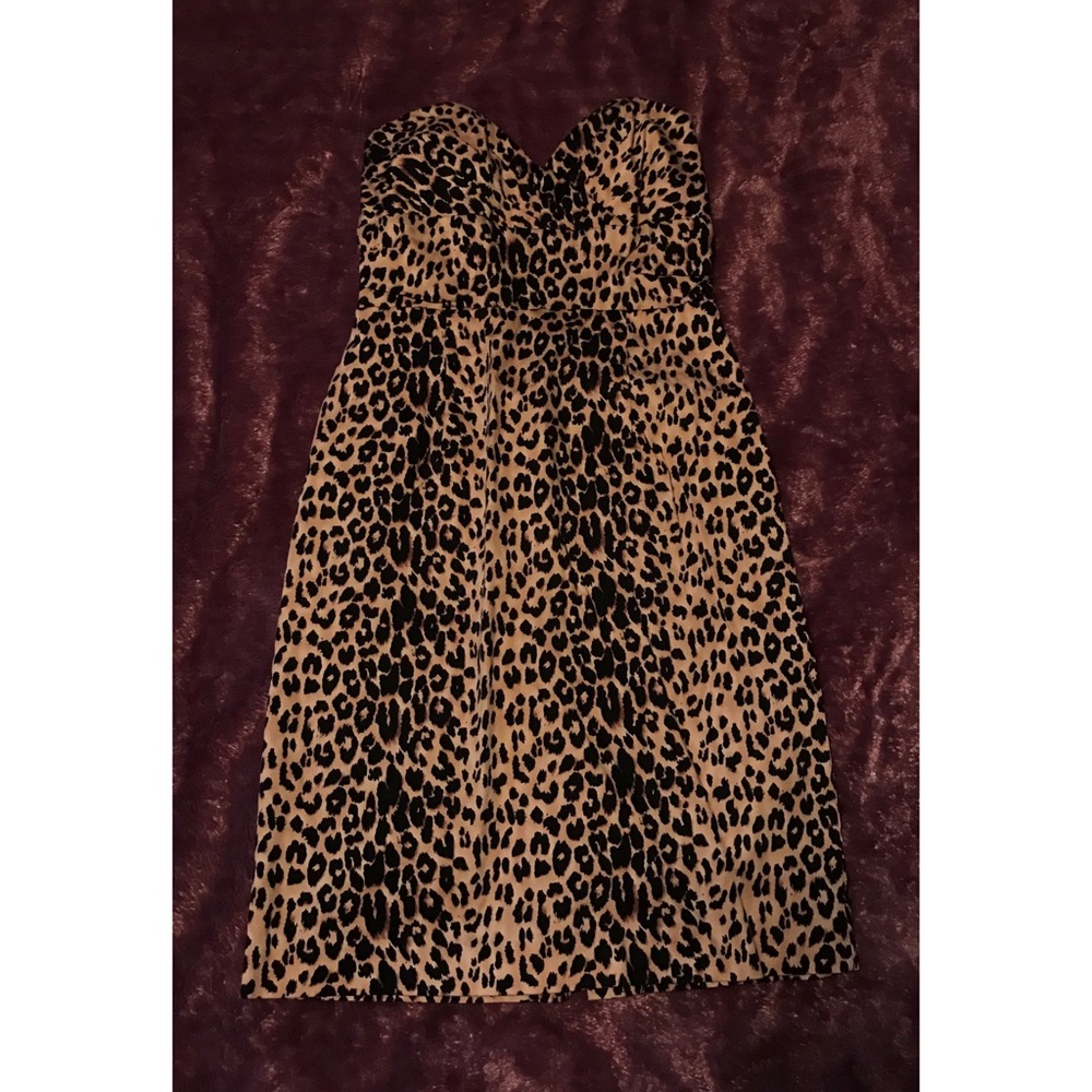 Forever 21 leopard print strapless mini dress
