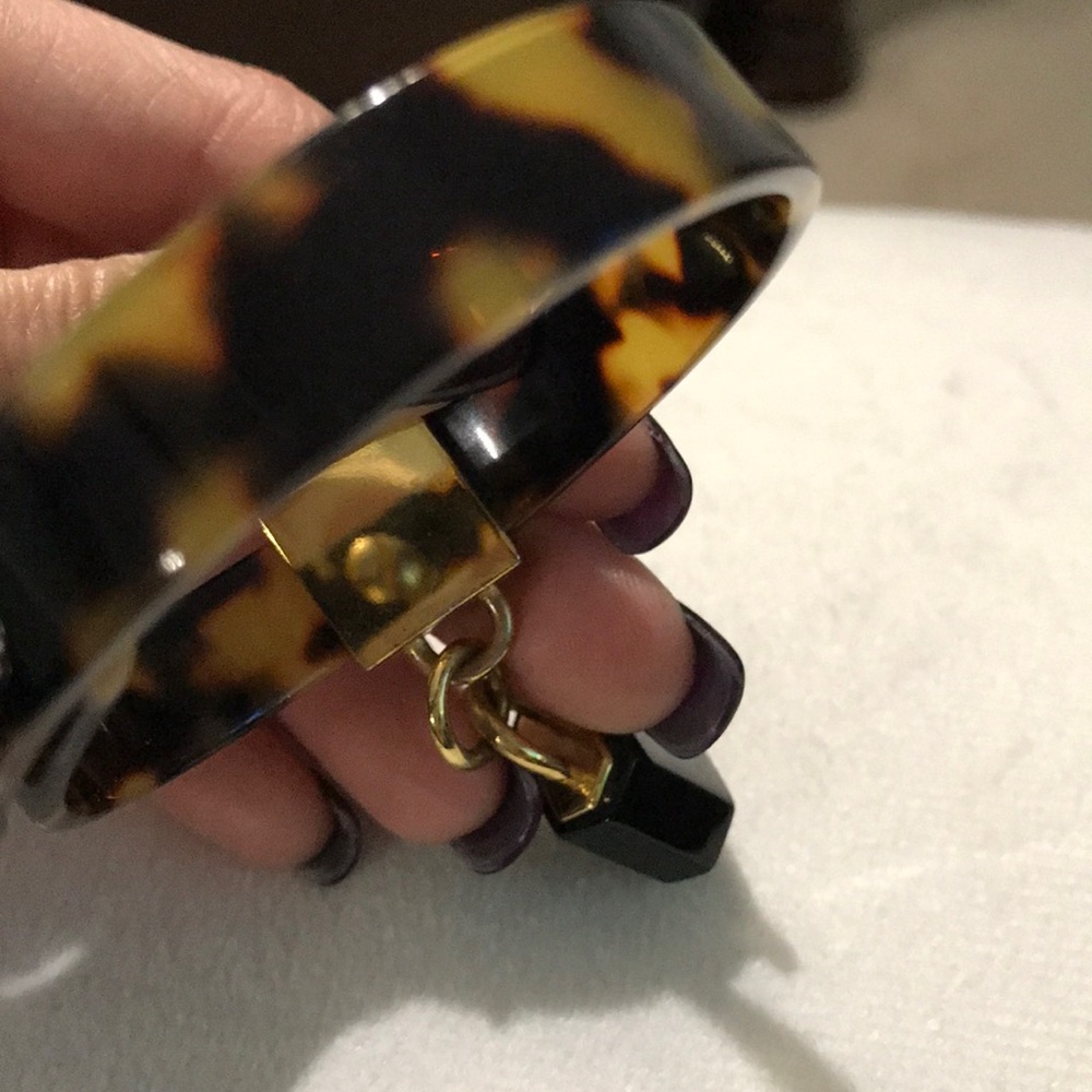 Authentic Tory Burch Tortoise Padlock Bangle - image 4