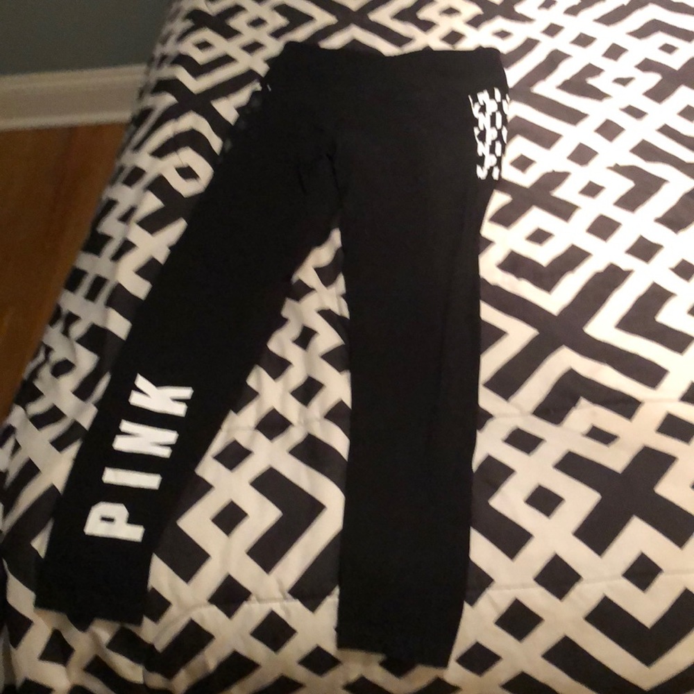Like new Victoria Secret Pink mesh Leggings