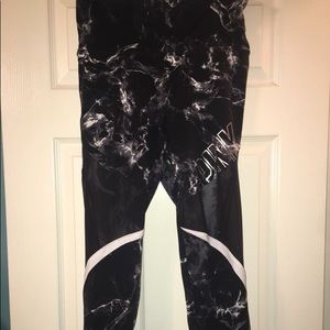 VS yoga pants