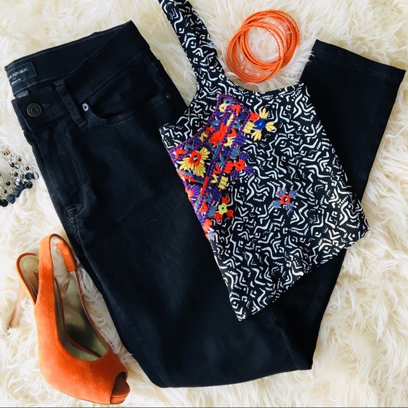 🎉HP🎉Banana Republic ❦ Black Stretch Skinny Jeans - Picture 1 of 8