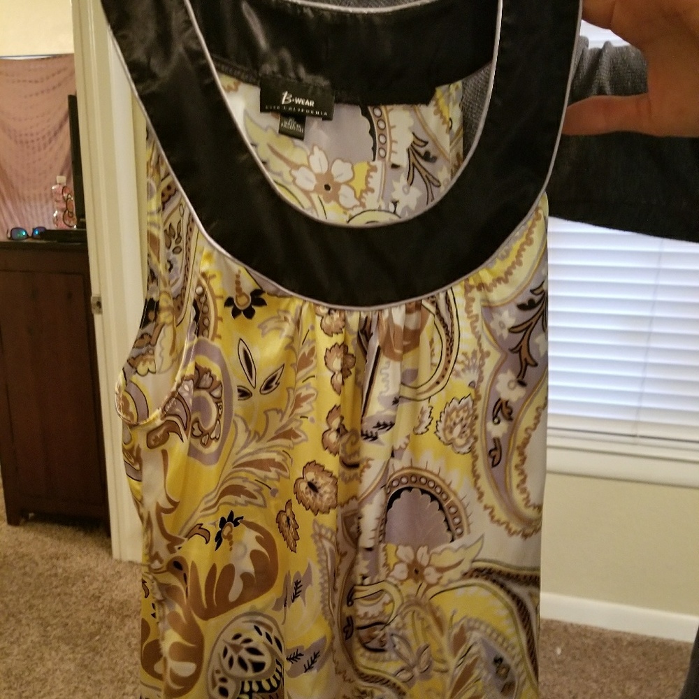 Sleeveless top