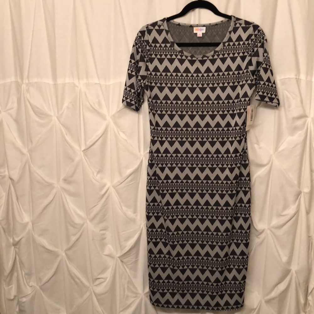 NWT LuLaRoe Julia Dress