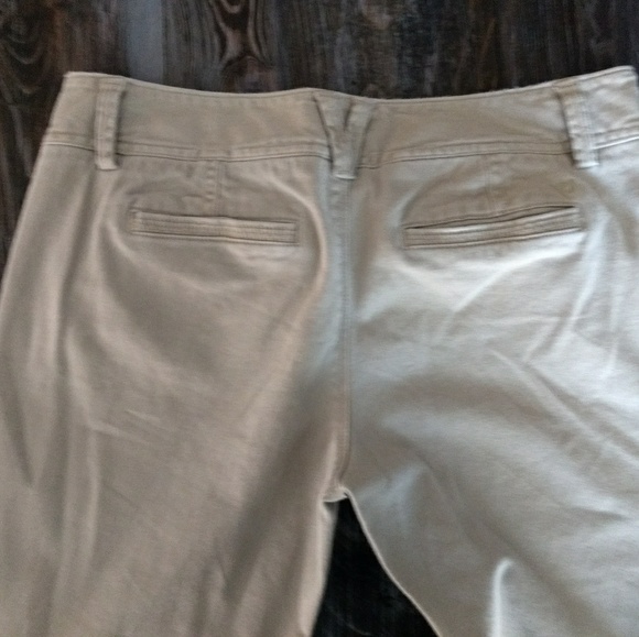 American Eagle Khakis - Picture 4 of 5