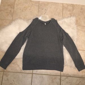 Gray long sleeve cold shoulder top