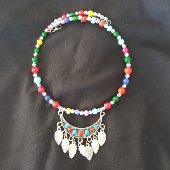 Colorful beaded necklace - Picture 1 of 1