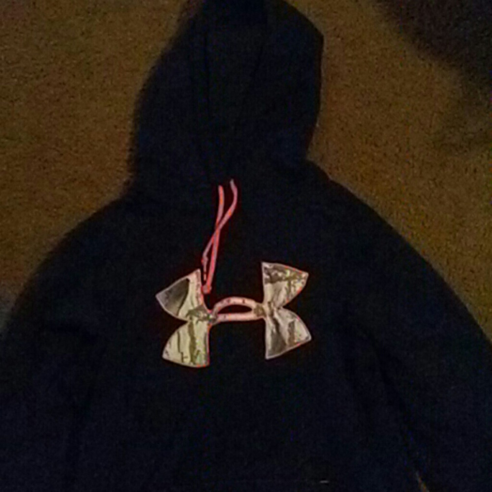 Under Armour Hoodie