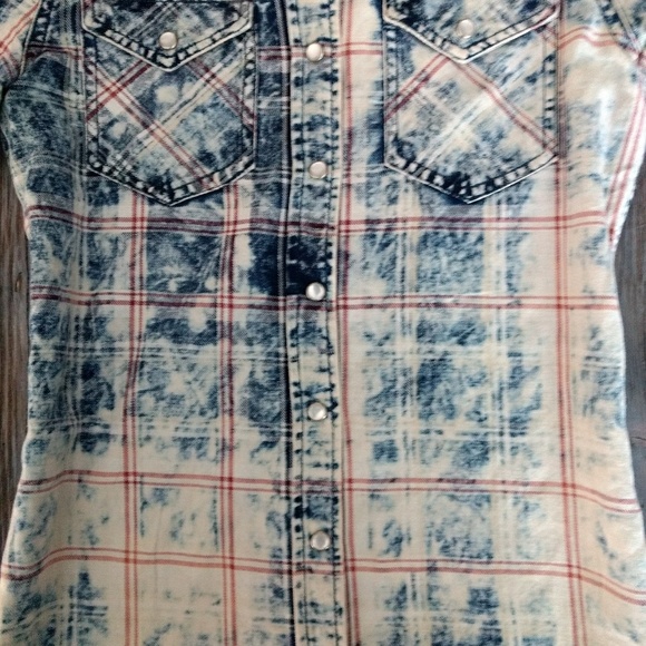 Button Down Vintage Plaid top - Picture 3 of 5