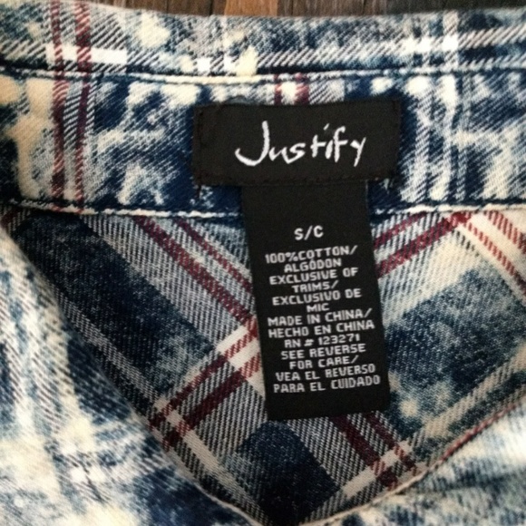 Button Down Vintage Plaid top - Picture 4 of 5