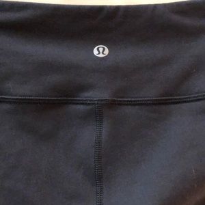 Lululemon Wunder Under Crop III