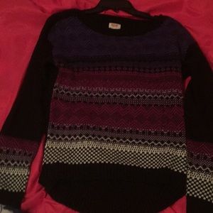 Black with purples sweater
