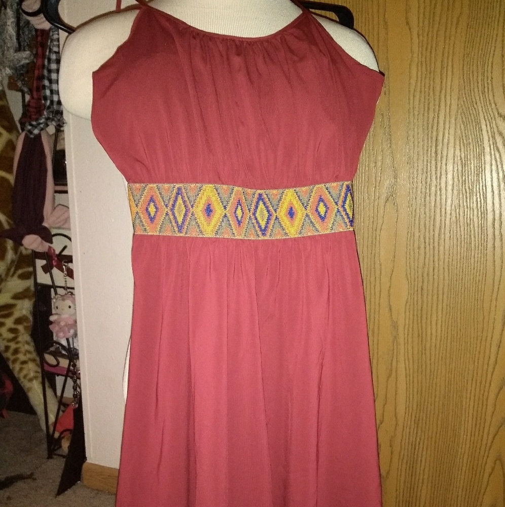 Short Maroon dress with tribal print