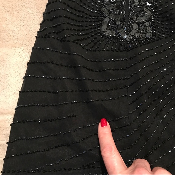 Beaded silk gown - Picture 5 of 8