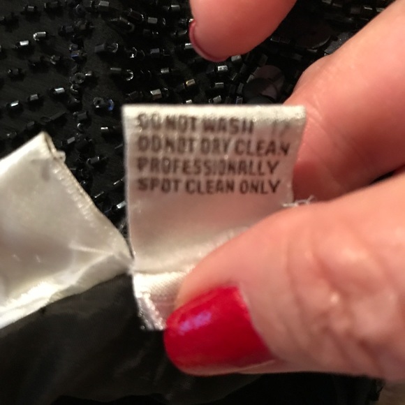 Beaded silk gown - Picture 8 of 8