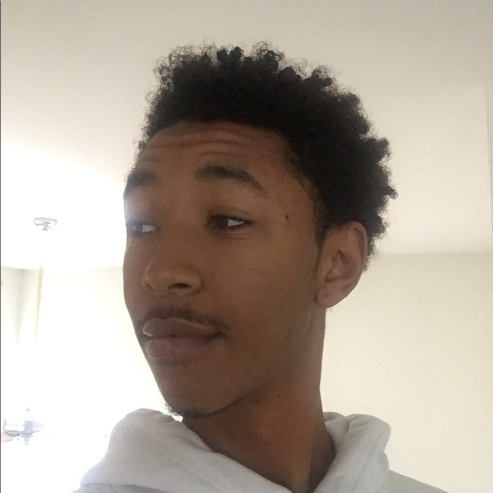 Meet your Posher, Sean