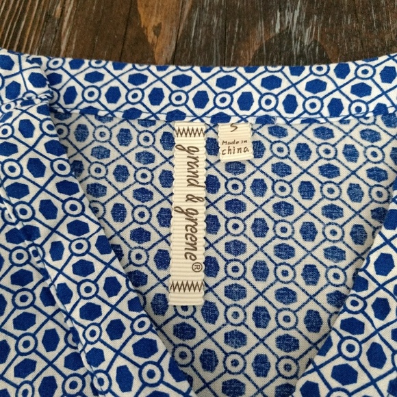 Blue and White Blouse - Picture 3 of 4