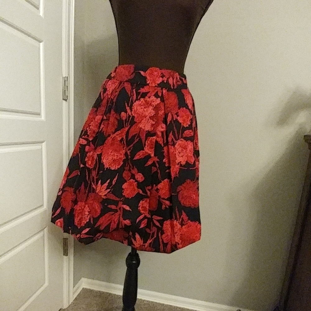 New York & Company skirt