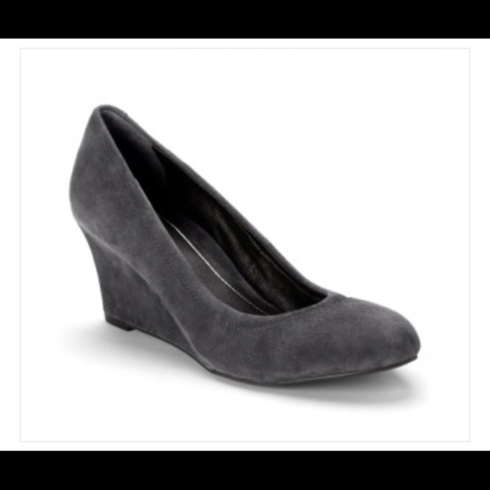 Vionic Camden Wedge 7