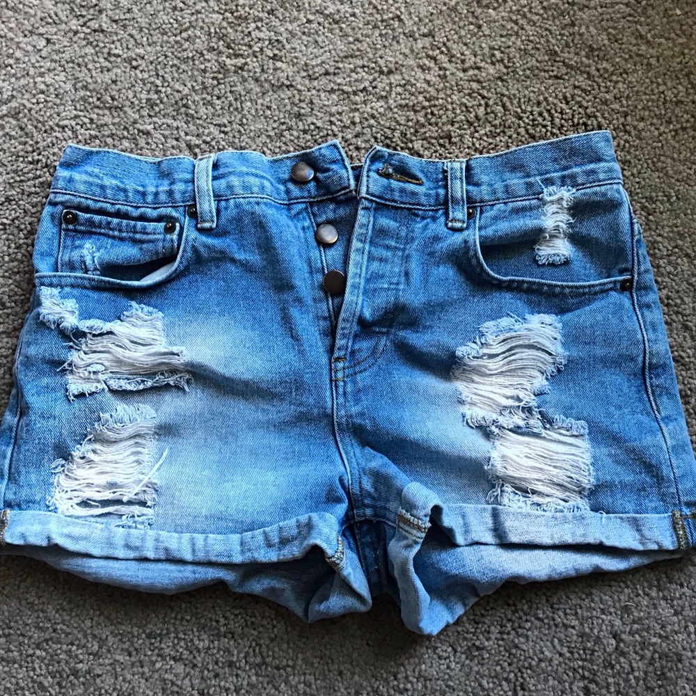high waisted distressed denim shorts