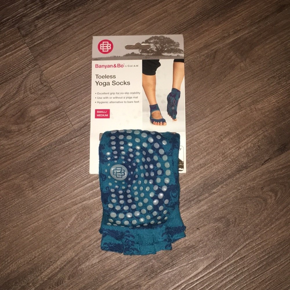 Banyan & Bo by Gaiam toeless yoga socks NWT