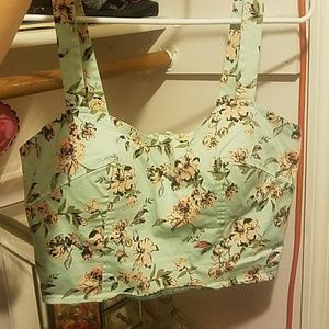 Charlotte Russe Floral Crop