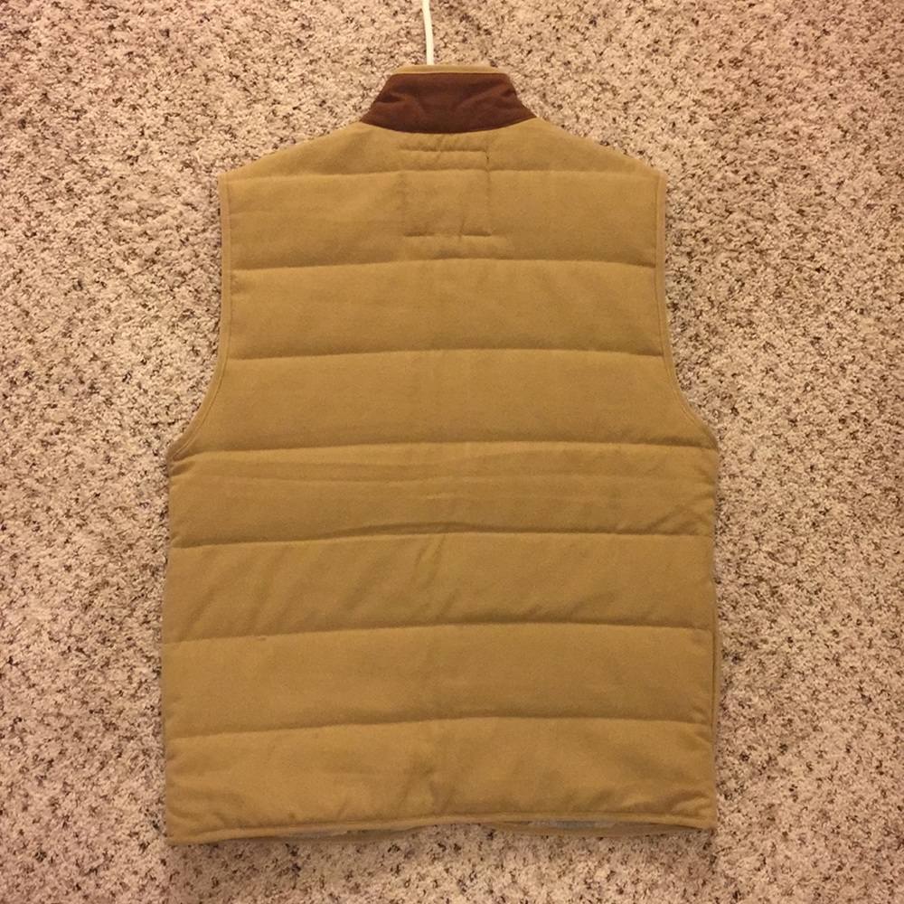 Brown Vest United By Blue - Picture 2 of 2
