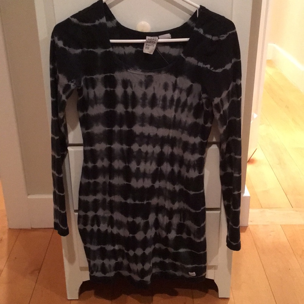 Billabong mini dress size M