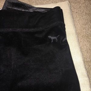 VS Pink Black Velvet Leggings Size Small