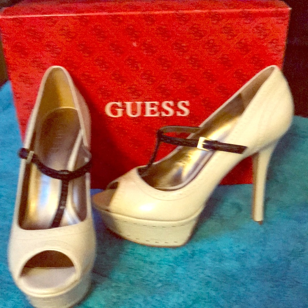 Guess black and white platform stilettos 8.5