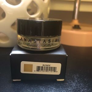 BRAND NEW brow dip blonde