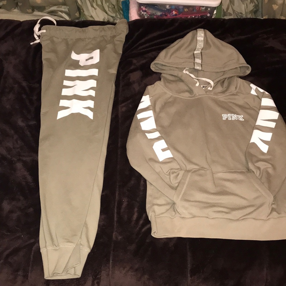 Pink VS Sweatsuit