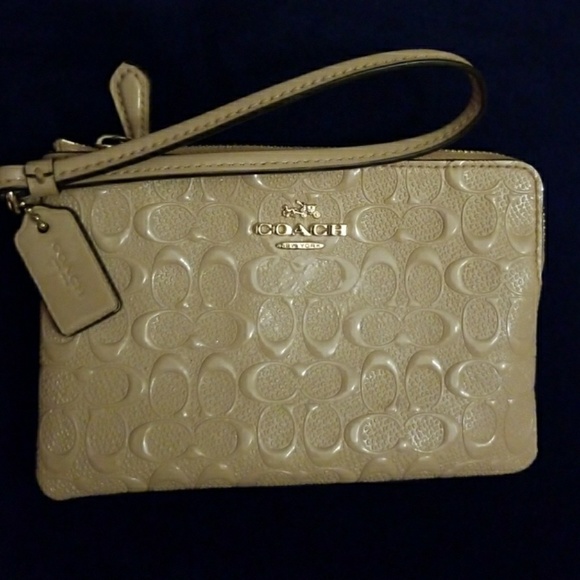 Coach Handbags - Signature Coach Wristlet Beige Patton Leather