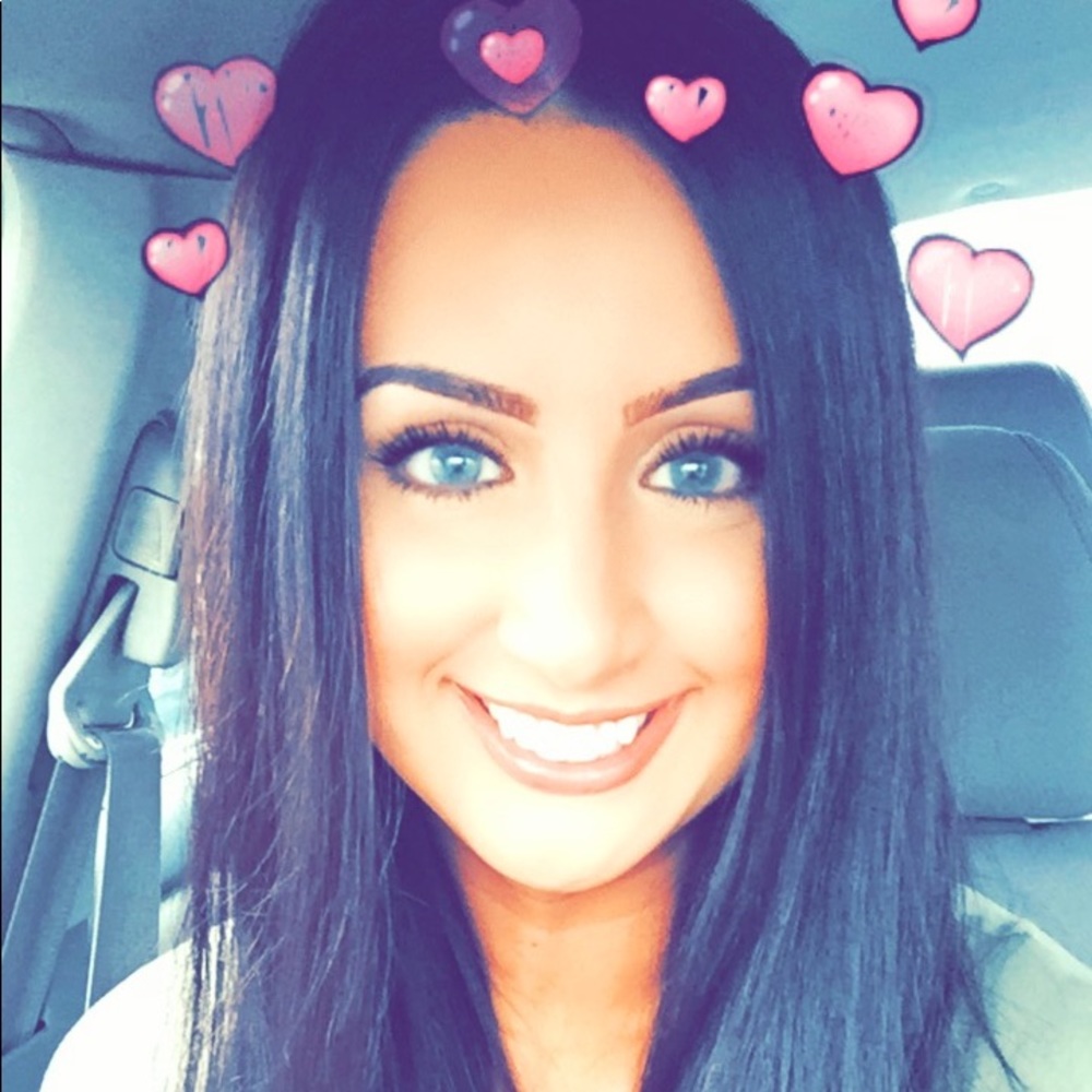 Meet your Posher, Jenna