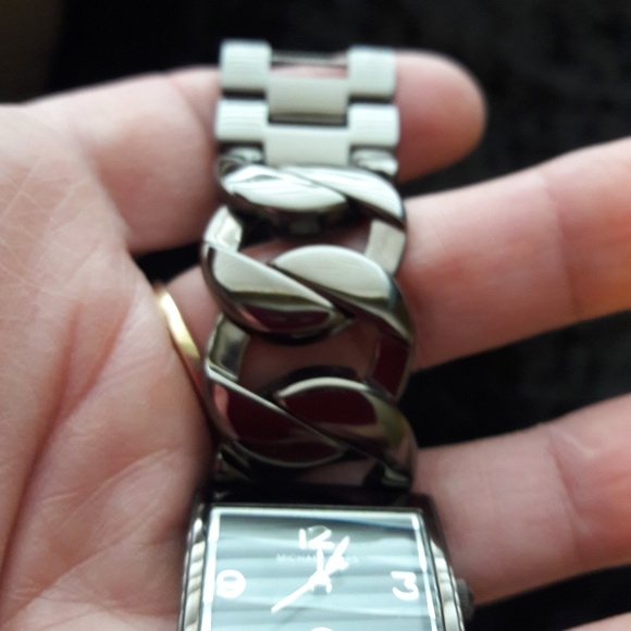 Authentic Michael Kors Watch main image 5
