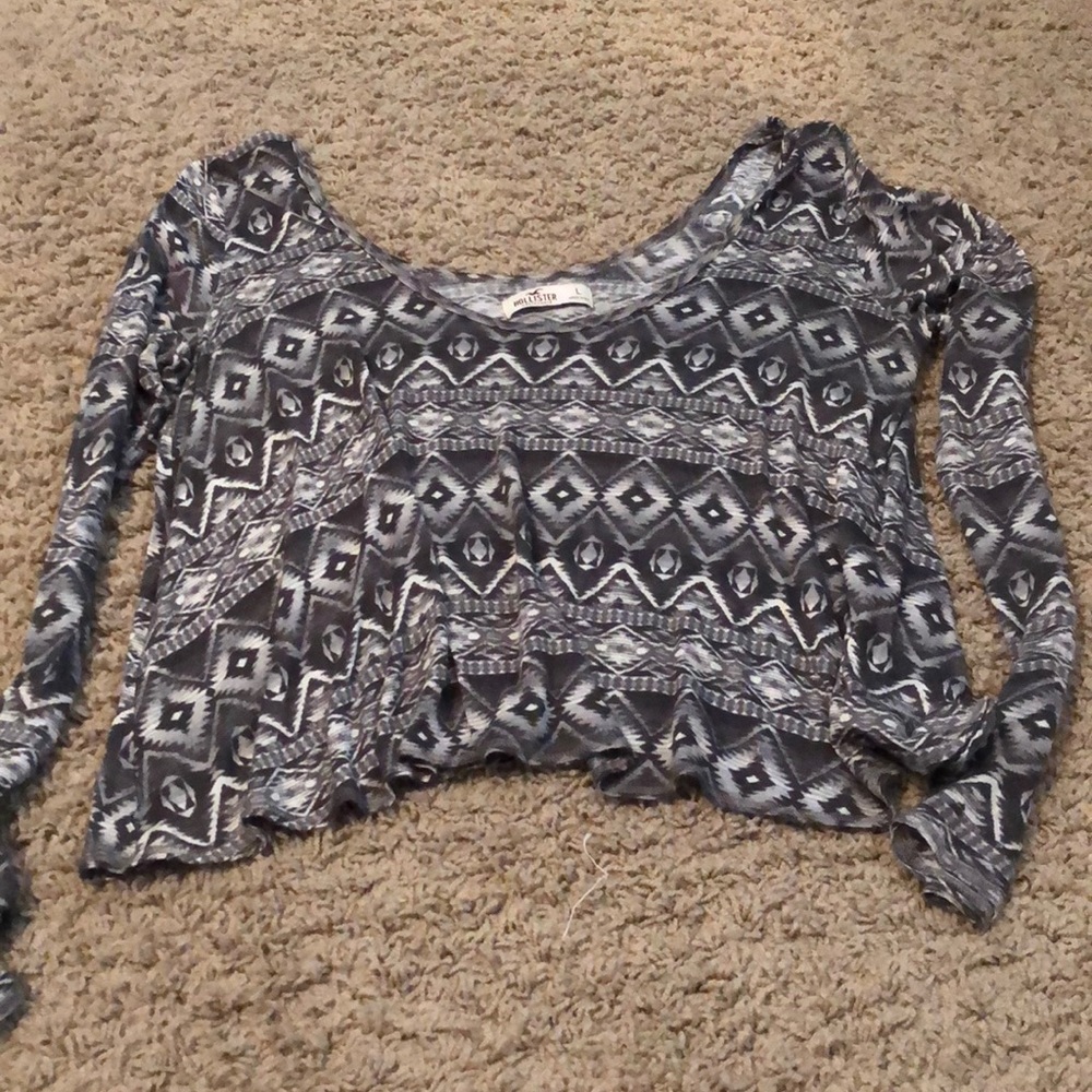 Hollister long sleeve crop top