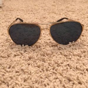 Oakley Aviators