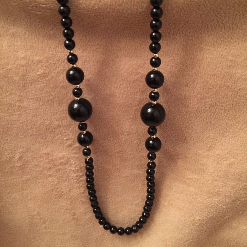 BLACK and SILVER BEADED NECKLACE