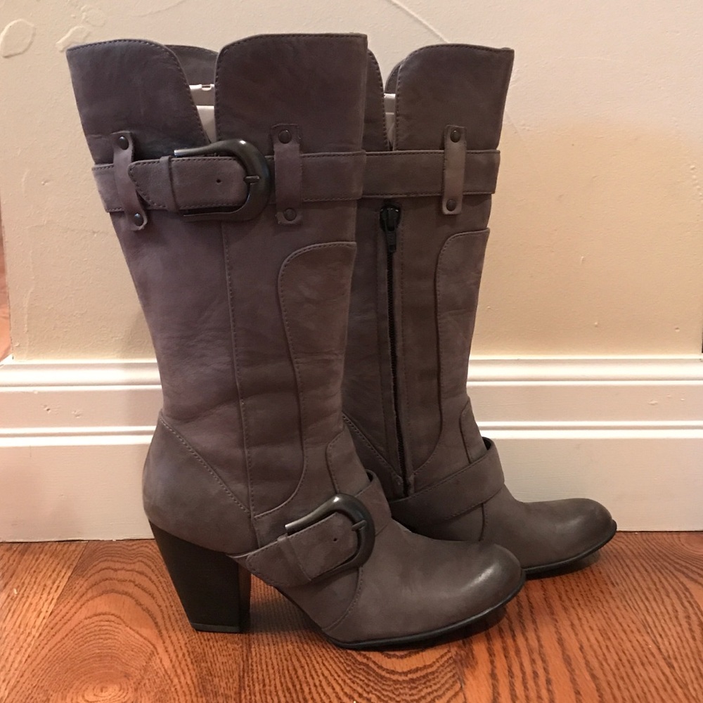 Born Yolanda gray leather boot