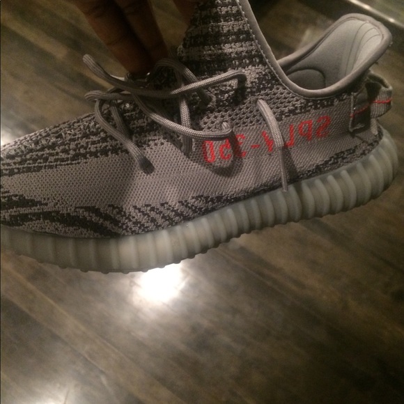 Yeezy boost 350 V2 Beluga 2.0 - Picture 3 of 7