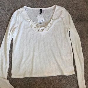 Divided H&M white sweater