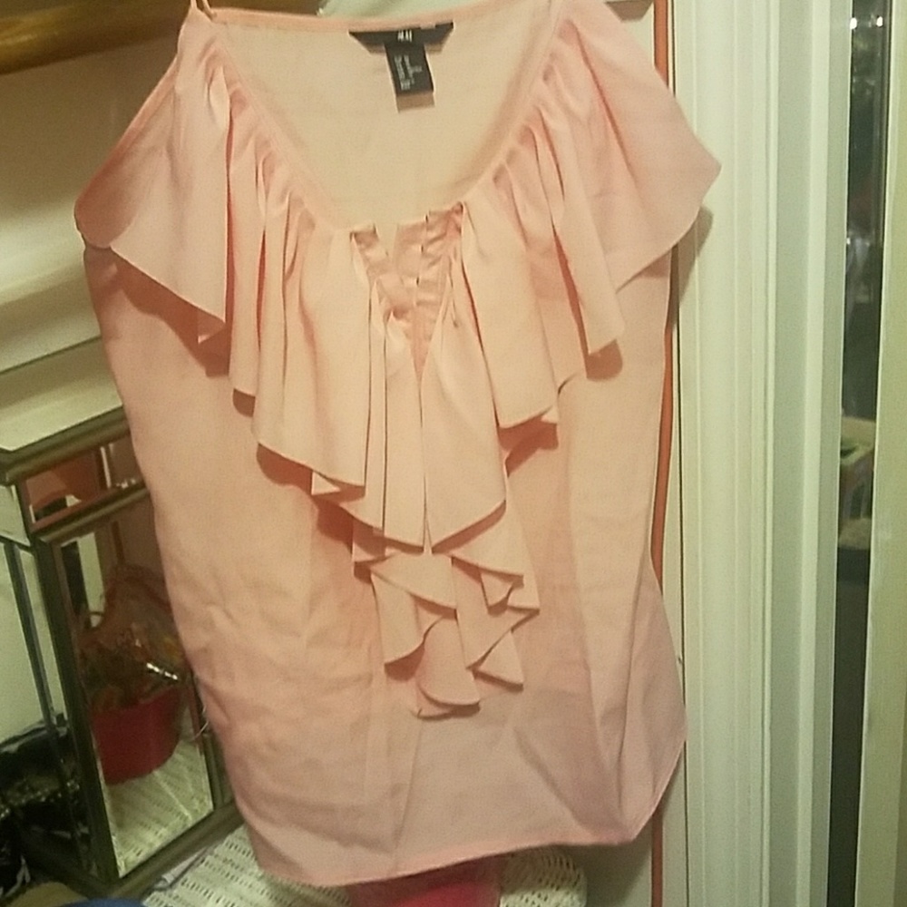 Light pink ruffle tank