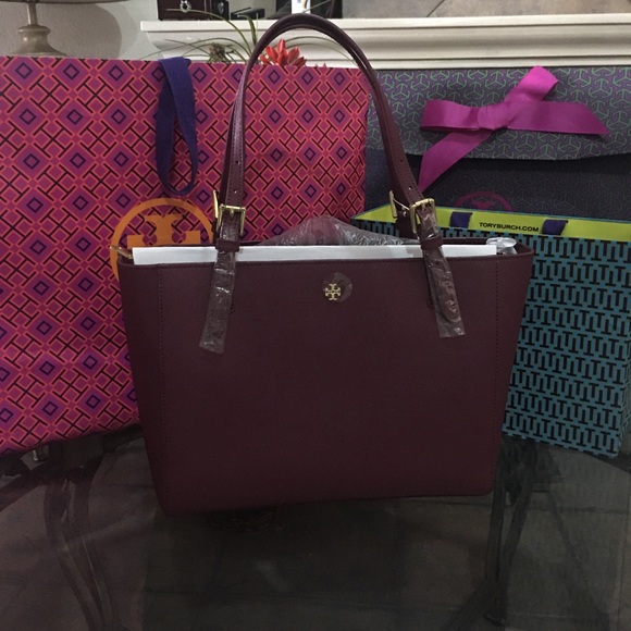Tory Burch York - Picture 1 of 8