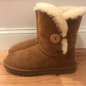 Women's UGG Bailey Button II Classic Boot