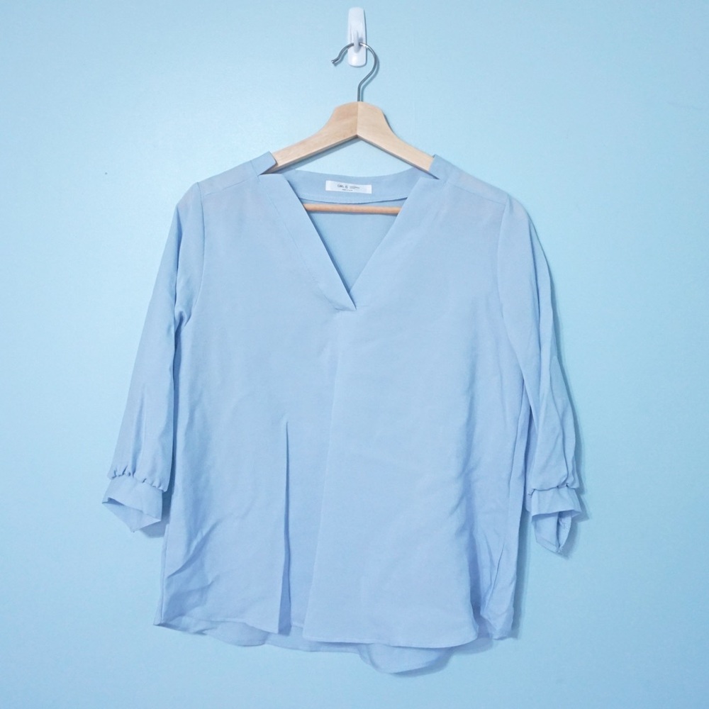 Baby blue blouse top❄️