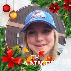 Meet your Posher, Whitney