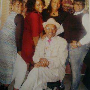 Meet your Posher, Kisha