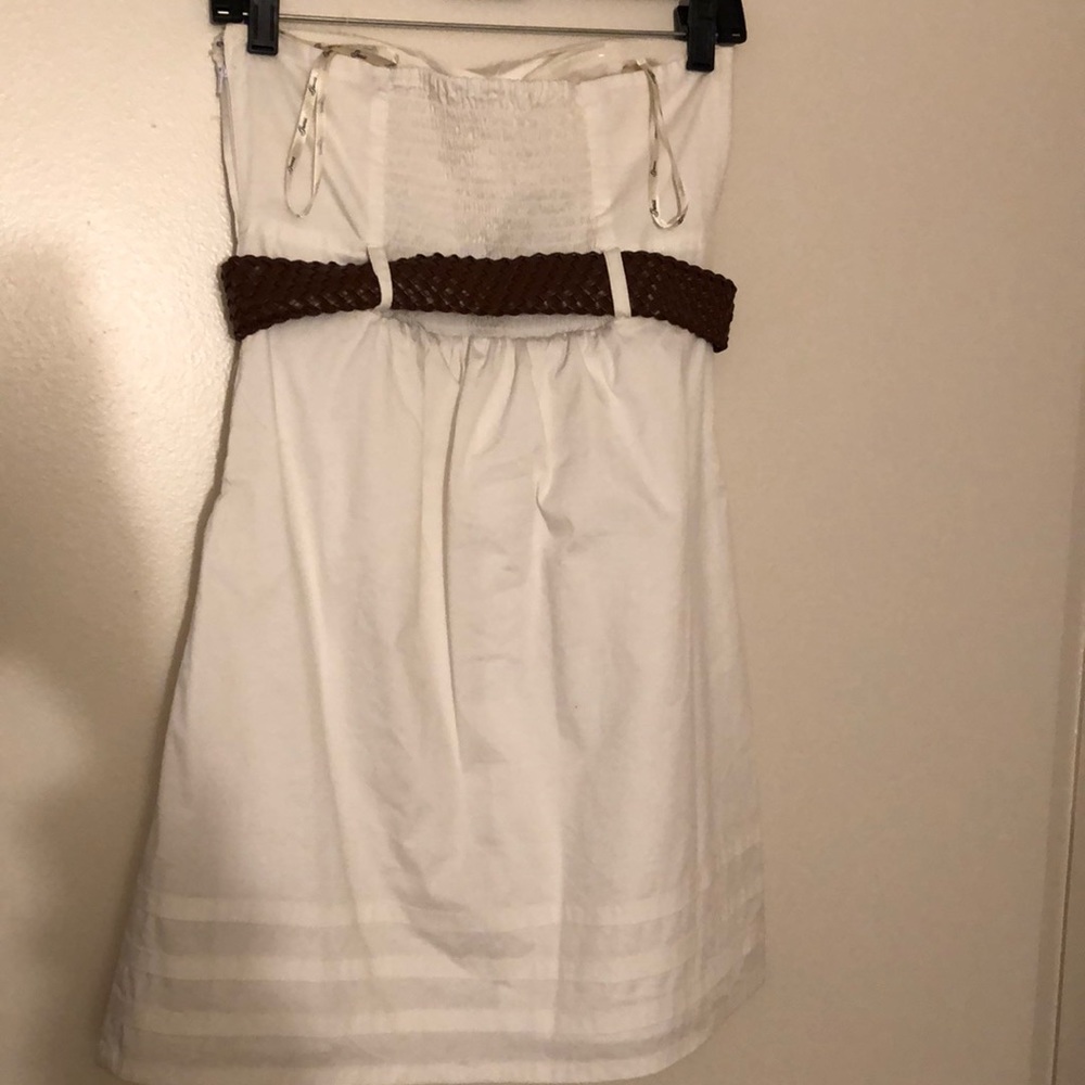 GUESS Size Medium - Picture 3 of 4