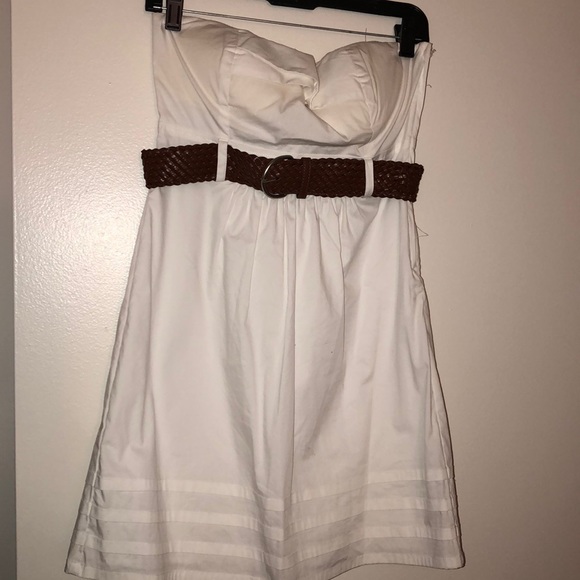 GUESS Size Medium - Picture 2 of 4
