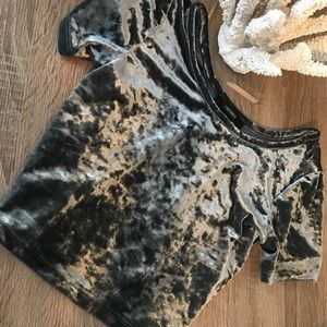 FORVER 21| velvet gray crop top