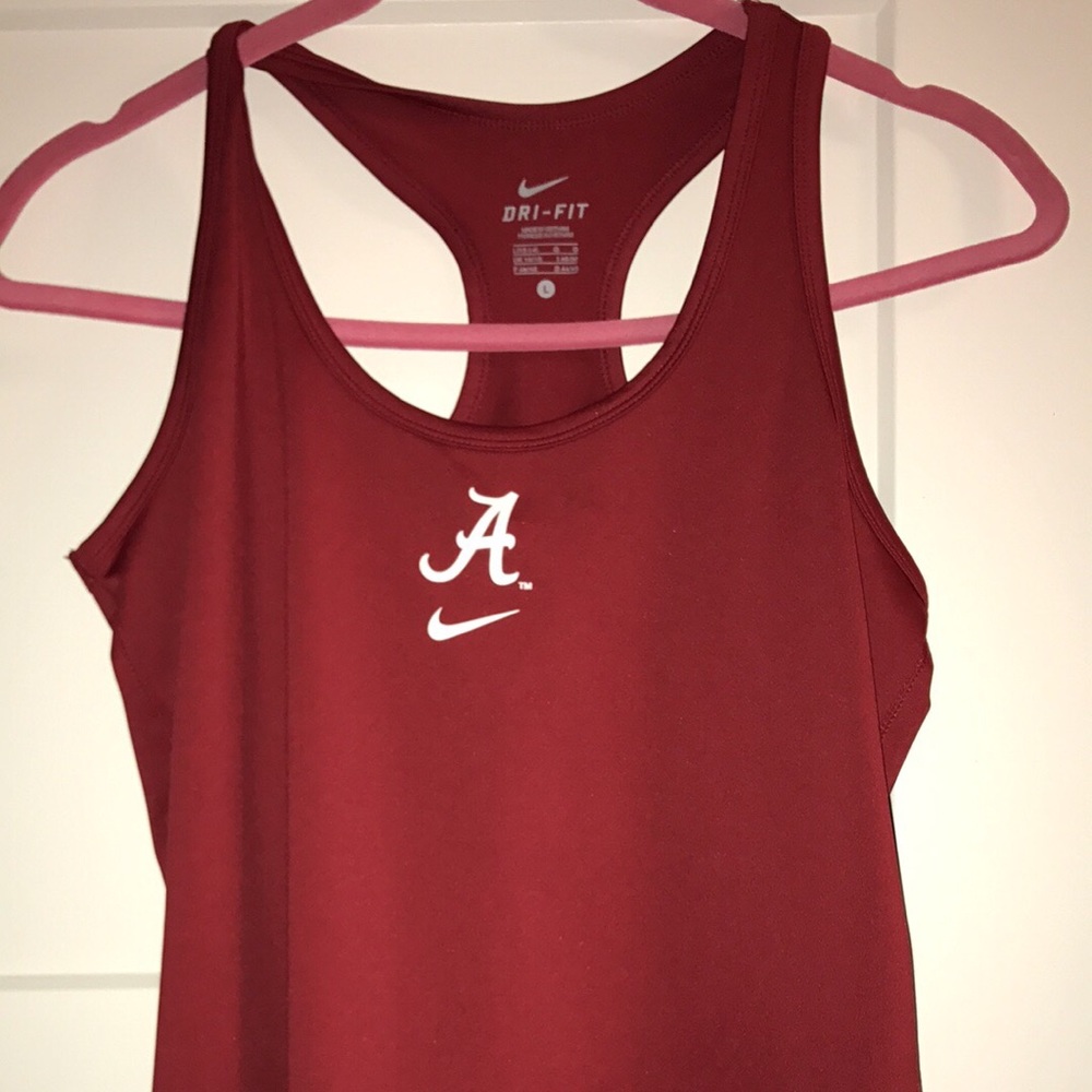 UA Nike tank top